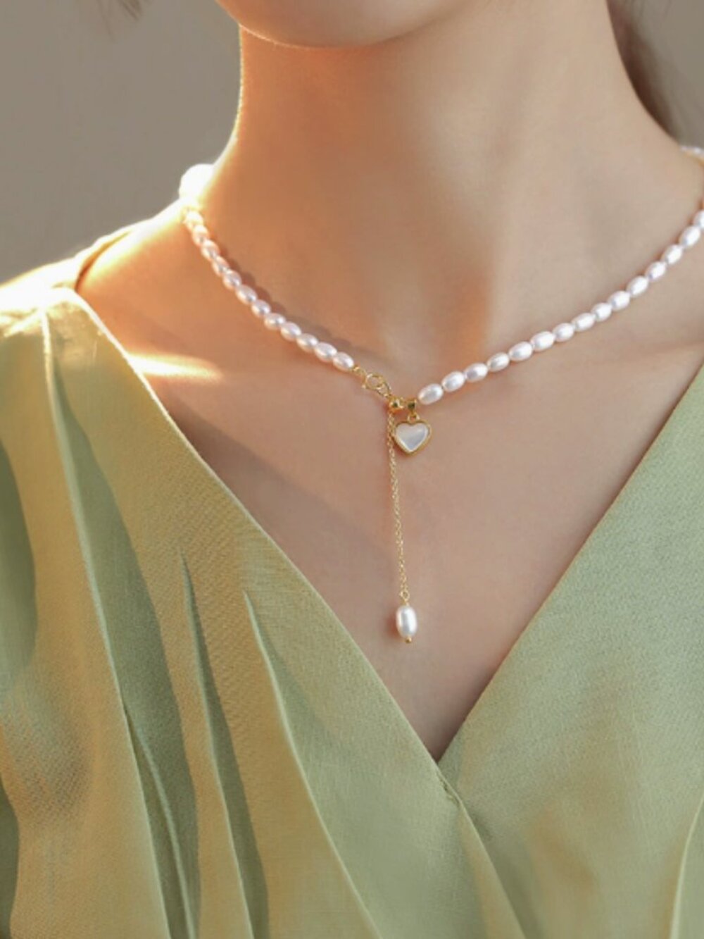 Dainty Freshwater Style Pearl Choker Y‑Shape Heart Pendant Necklace